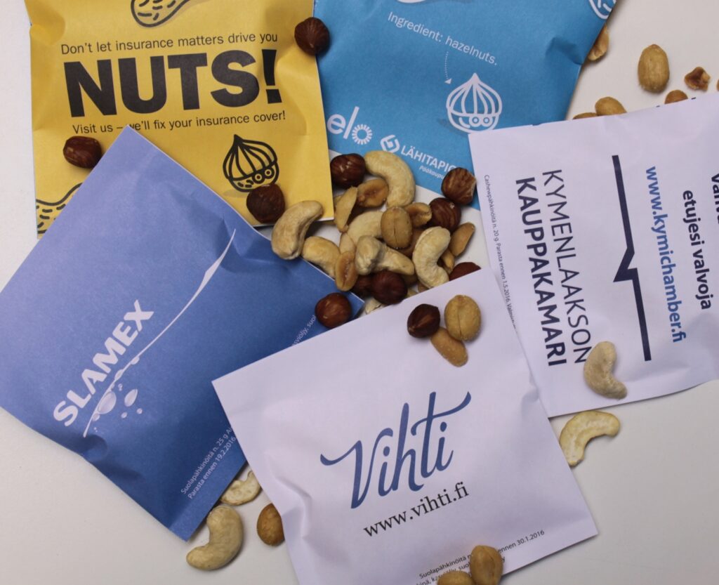 Pienet pähkinäpussit omalla toteutuksella